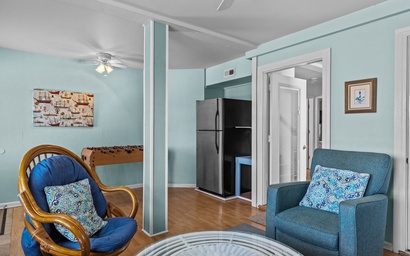 Crystal Charm- West 32