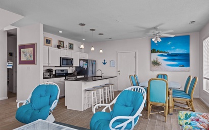 Crystal Charm- West 9