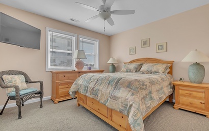 Pier Pointe 5A1- Bldg 2809 17