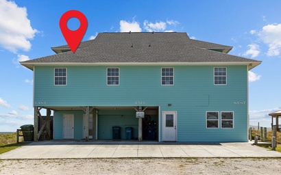 Crystal Charm- East 31