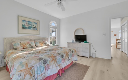 Beach House- East 35