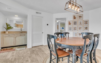 Pebble Beach B-205 15