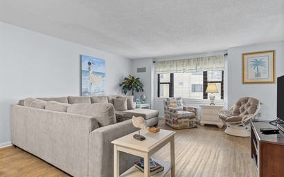 Summer Winds Unit 436B 4