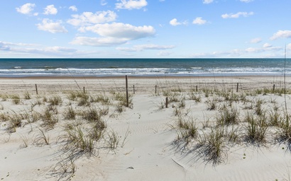 Crystal Charm- East 37