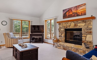 Blue Skies and Cherry Pies 7