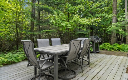 A Little House in the Woods 4