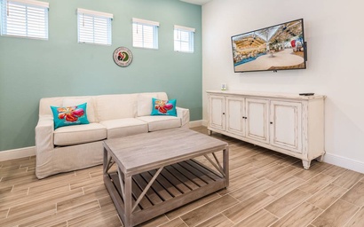 Day Drinking (Margaritaville Resort, Orlando) 3