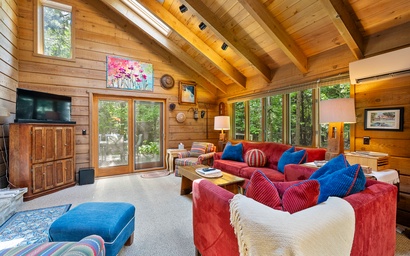 A Little House in the Woods 9