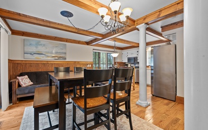 Lady Slipper Waterfront Retreat 8