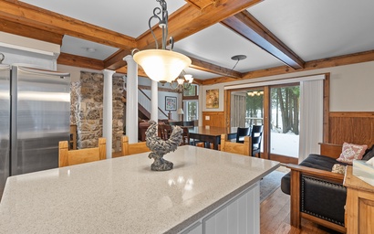 Lady Slipper Waterfront Retreat 3