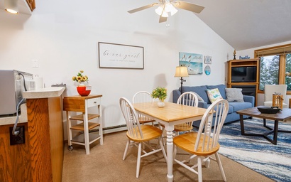 Ephraim's Pearl (Unit 203) 8