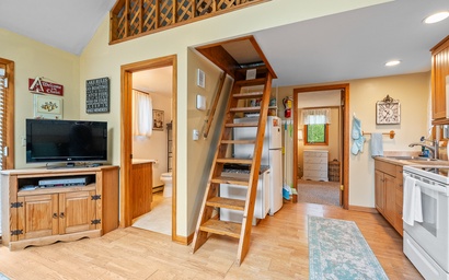 Sunset Shores - Chalet Cabin #3 3