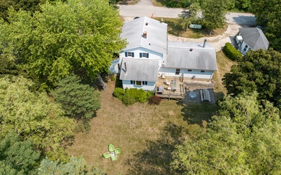 Captain's Quarters 4