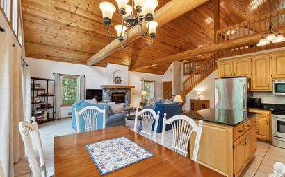 Top of the Hill Cabin 6