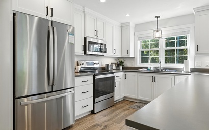 Thenell's Beach House 2