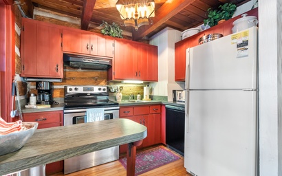 Log Cabin on Kangaroo Lake 3