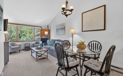 Cedar Haven (Unit 202) 9