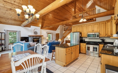 Top of the Hill Cabin 7