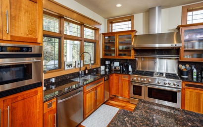 Cottage Row Retreat 9