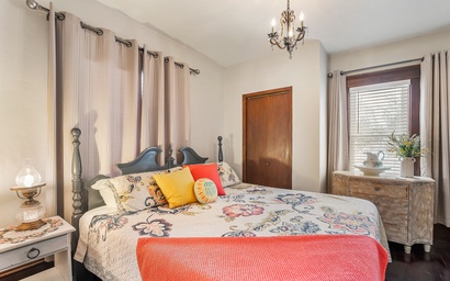 Stowaway Lower Deck 4