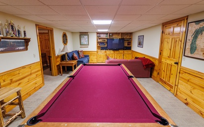 Log Retreat at Fish Creek 6