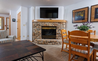 Hilltop View in Fish Creek (Unit B-3) 3