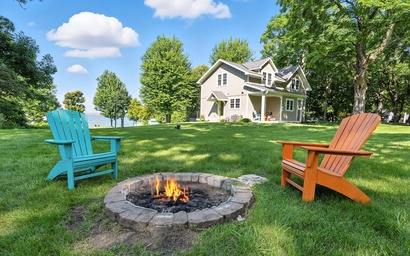 Thenell's Beach House