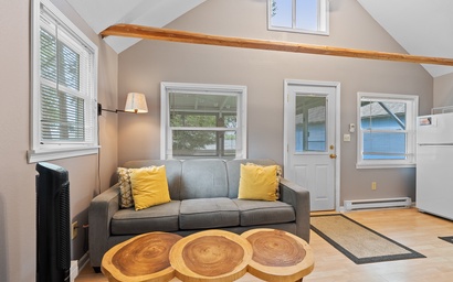 Sunset Shores - Tiger Lily Cabin #5 3