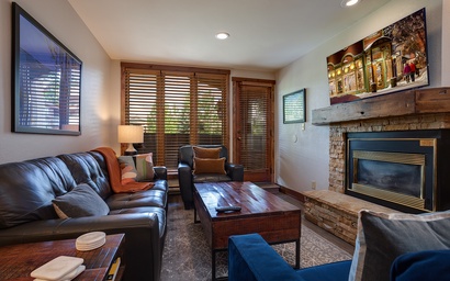 TR1102 - Trappeurs Lodge