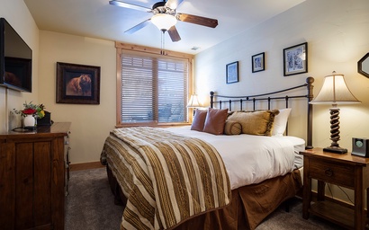 BL6117 - Bear Lodge 6