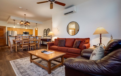 TL2101 - Timberline Lodge 3