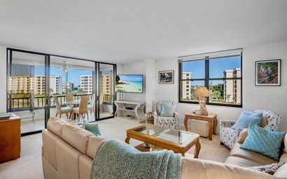 Gulf and Bay Club- B408