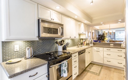 Gulf and Bay Club- C201