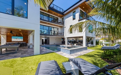 Featured Property Lido Luxe Estate