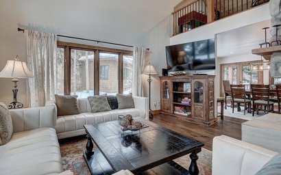 Sunset Cabin - Creekside 3