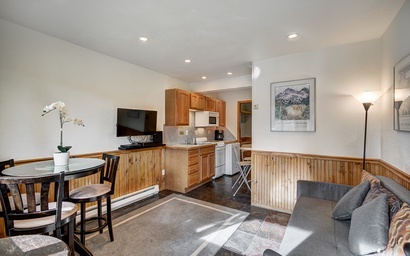 Park Meadows 3C