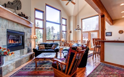 Cross Chalet