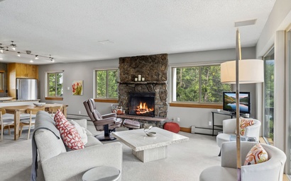 37 Hummingbird Drive 2