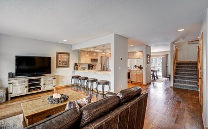 River Park Townhome 55B 2