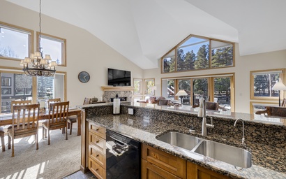 One Breckenridge Place #34 3