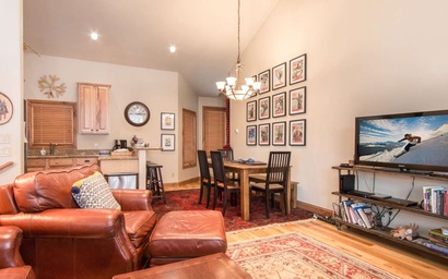 Four Pines Retreat 4