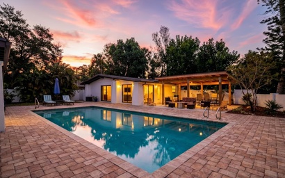 Manatee Manor 4