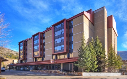 VS436H Village Square