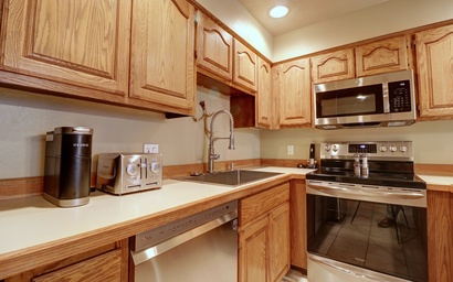 SB102 Snowbridge 2Br 2Ba 2