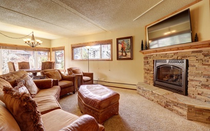 WL210 West Lake Lodge