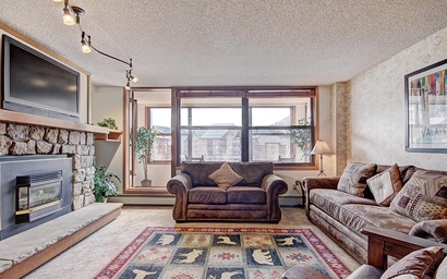 VS438 and 436H Village Square