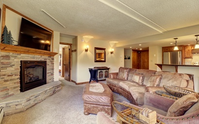 WL210 West Lake Lodge 6