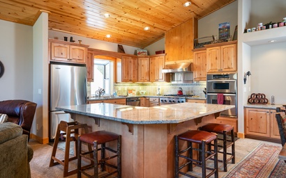 Hillside Mountain Creek Haven 2