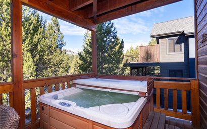 Hillside Mountain Creek Haven 4