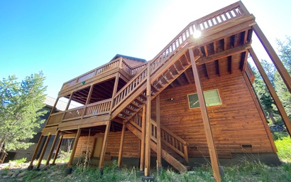 Hillside Mountain Creek Haven 5